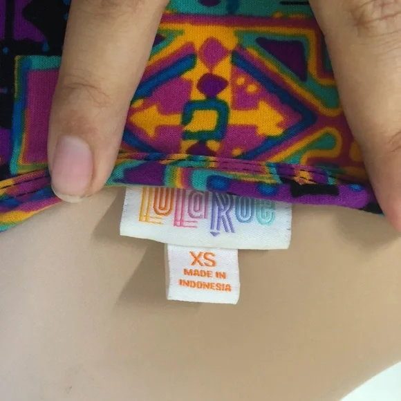 LuLaRoe Psychedelic Carly - Picture 4 of 4